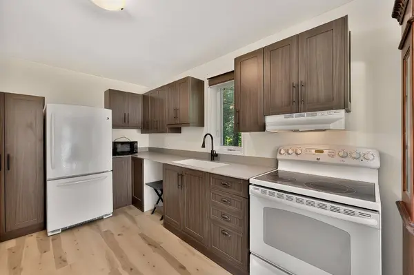 11 Rue Racine, Gore, QC J0V1K0