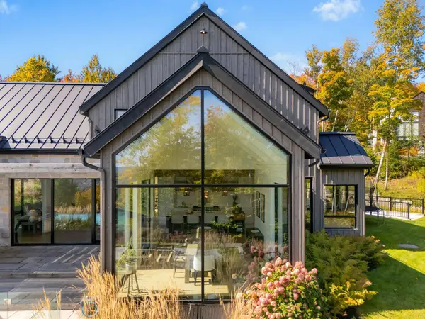 355 Ch. de l'Héritage, Saint-sauveur, QC J0R1R4