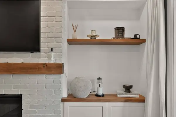 1369 Boul. Céloron, Blainville, QC J7C5C6