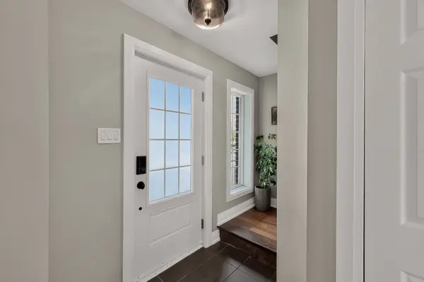 1369 Boul. Céloron, Blainville, QC J7C5C6