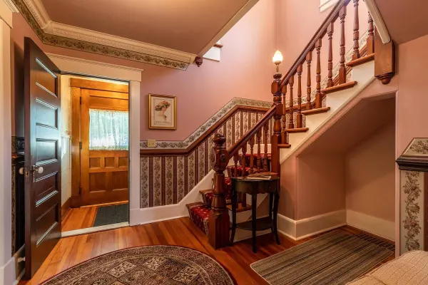 656 Main ST, Chester, VT 05143