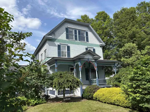 656 Main ST, Chester, VT 05143