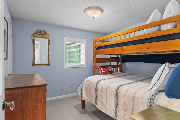 202 Pratt Bridge RD, Jamaica, VT 05343