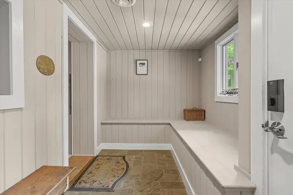 202 Pratt Bridge RD, Jamaica, VT 05343