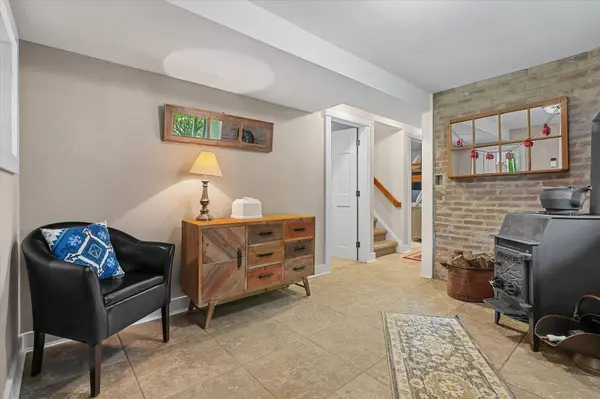 202 Pratt Bridge RD, Jamaica, VT 05343