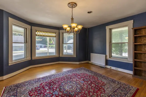 26 Main ST, Chester, VT 05143