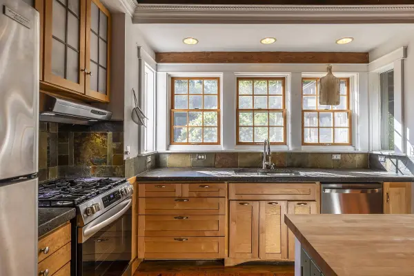 246 Putnam Hill RD, Chester, VT 05143