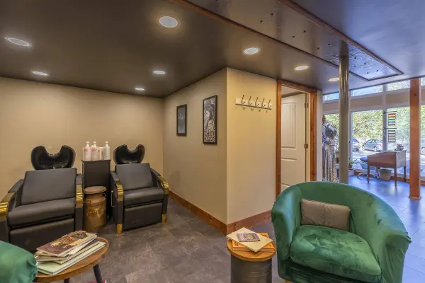 92 Rockingham RD, Rockingham, VT 05101