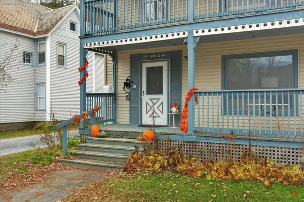 61 Pleasant ST, Ludlow, VT 05149