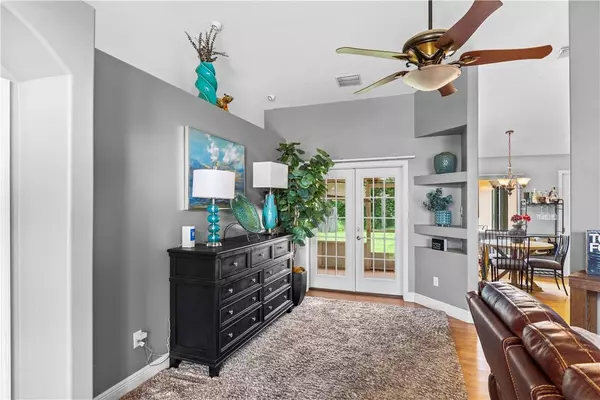 1456 Schumann DR, Sebastian, FL 32958