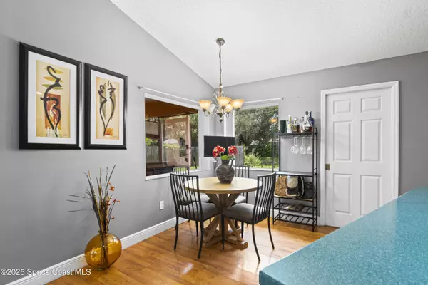 1456 Schumann DR, Sebastian, FL 32958