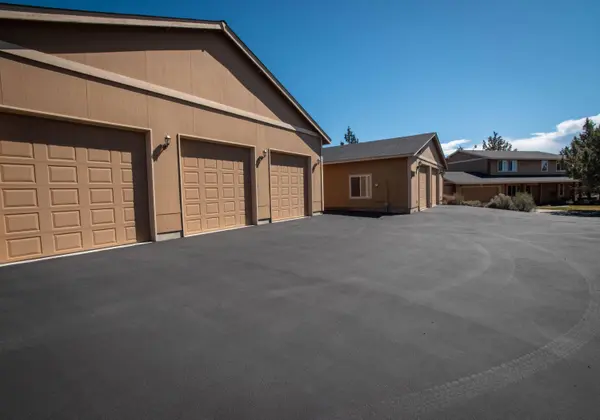 Acreage with Shops for sale Bend OR