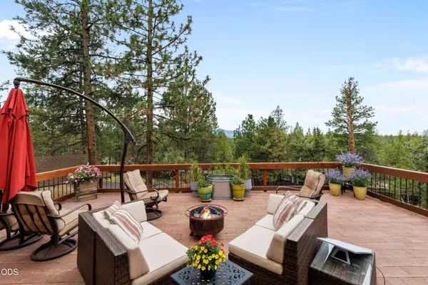 63220 Johnson RD, Bend, OR 97703