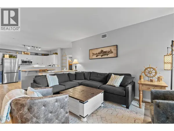 1088 Sunset DR #331, Kelowna, BC V1Y9W1