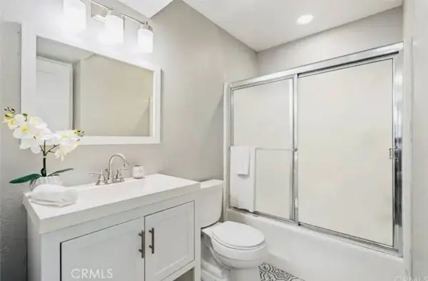 26972 Flo #305, Canyon Country, CA 91351