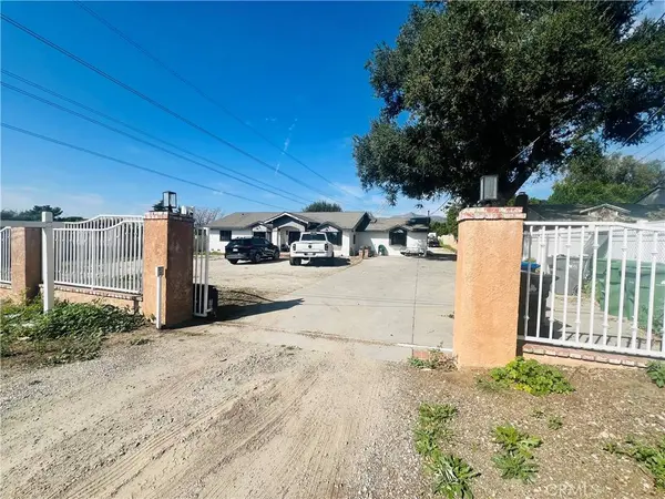 13877 Astoria, Sylmar, CA 91342