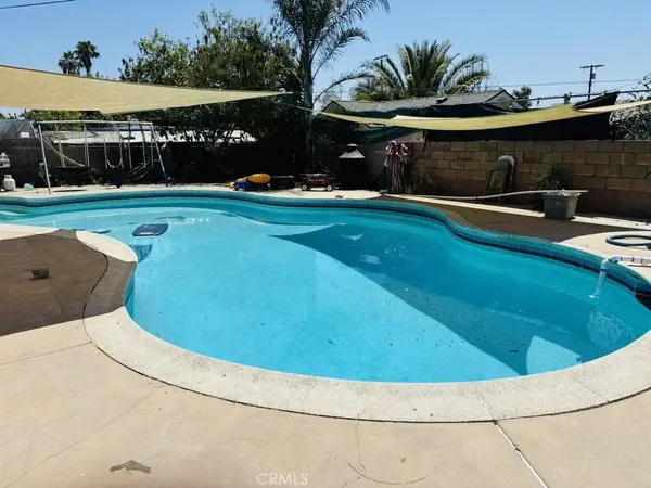 11619 Borden, Pacoima, CA 91331