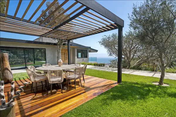 crest villa malibu