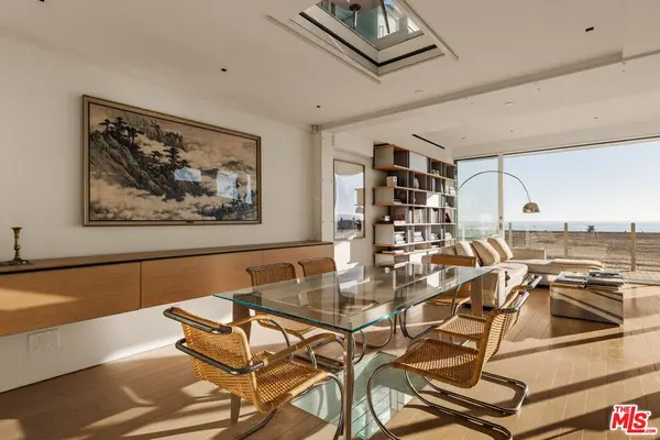 1267 Palisades Beach Rd, Santa Monica, CA 90401