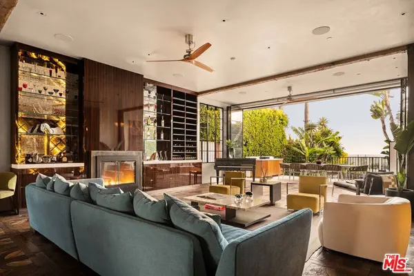 966 Palisades Beach RD, Santa Monica, CA 90403
