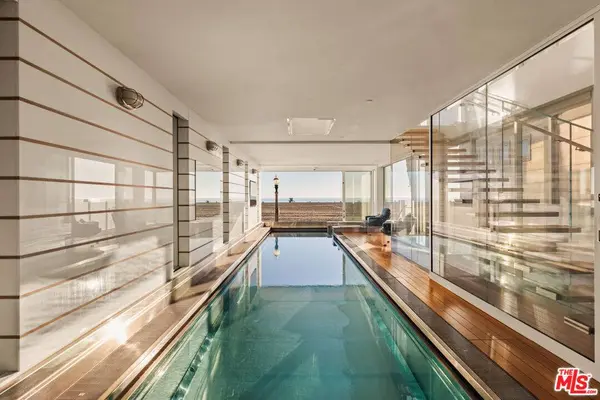 1267 Palisades Beach RD, Santa Monica, CA 90401
