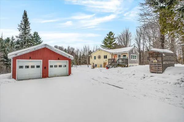 1525 Shunpike RD, Mount Holly, VT 05758