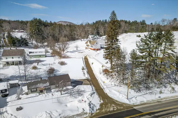 66 Duttonsville School DR, Cavendish, VT 05142
