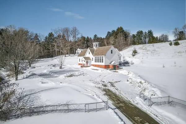 66 Duttonsville School DR, Cavendish, VT 05142
