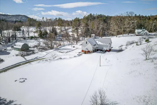 66 Duttonsville School DR, Cavendish, VT 05142