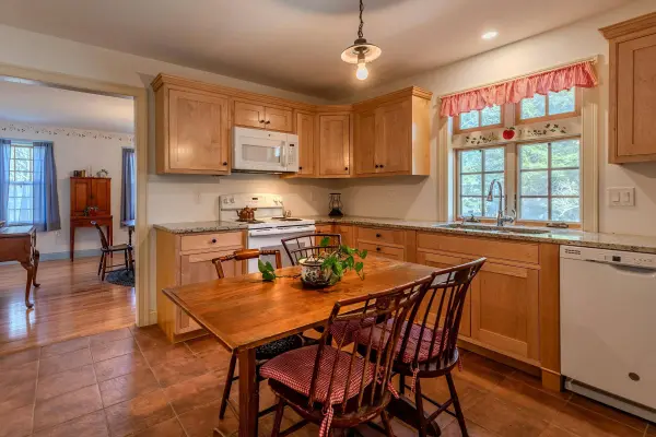 299 South Main ST, Wallingford, VT 05773