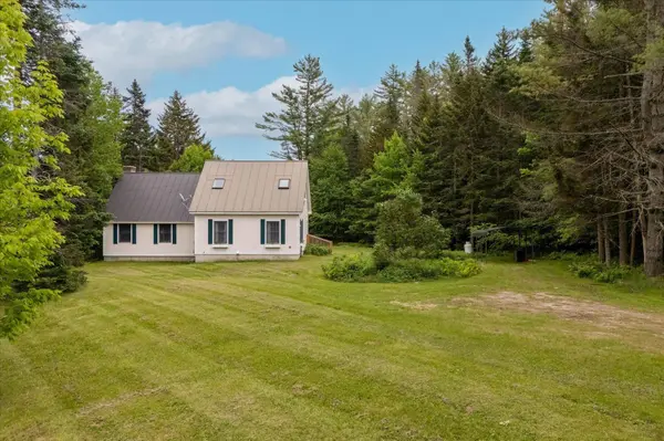 1595 Healdville RD, Mount Holly, VT 05758