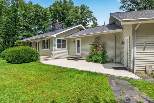 94 S A Woodard WAY, Castleton, VT 05735