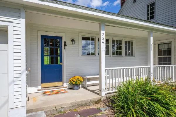 2541 Lincoln Hill RD, Shrewsbury, VT 05738