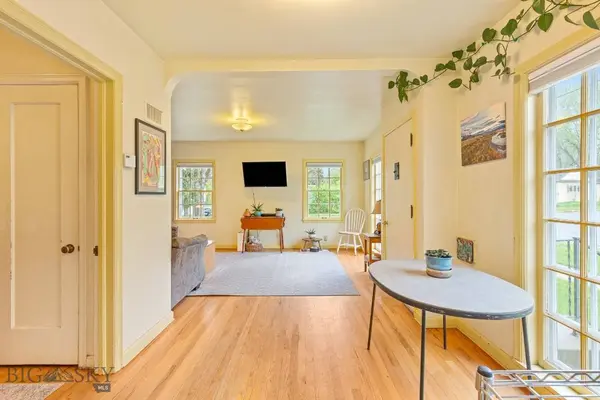 503 W College ST, Bozeman, MT 59715