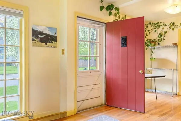 503 W College ST, Bozeman, MT 59715