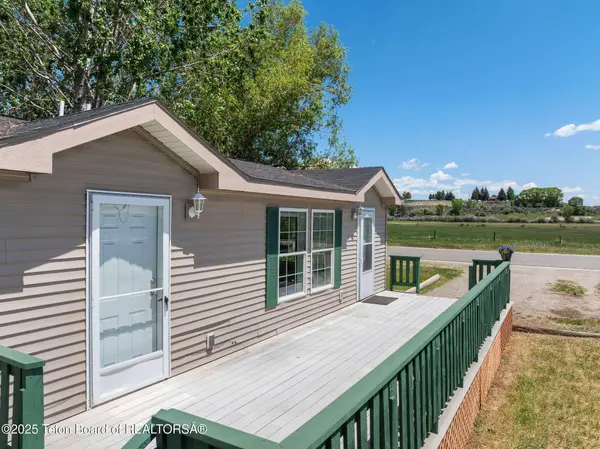 446 S BRIDGER Avenue, Pinedale, WY 82941