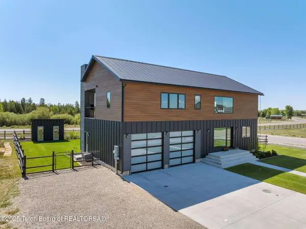 1205 TRAILS CREEK Avenue, Pinedale, WY 82941