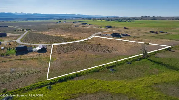 LOT 8 HAY MEADOW Circle, Pinedale, WY 82941