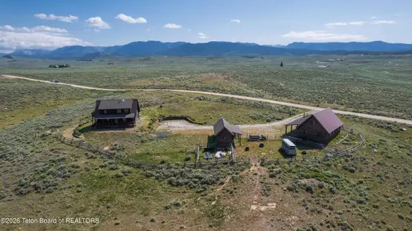 41 MARSH CREEK Road, Cora, WY 82925