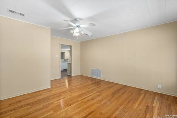 342 Burwood, San Antonio, TX 78213