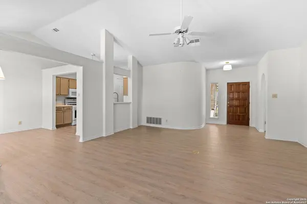 6227 Lantern Creek, San Antonio, TX 78240