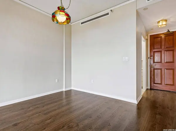 1 TOWERS PARK LN UNIT 703, San Antonio, TX 78209