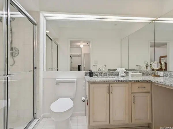 1 TOWERS PARK LN UNIT 317, San Antonio, TX 78209