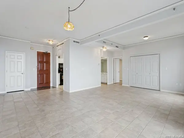 1 Towers Park Ln UNIT 1110