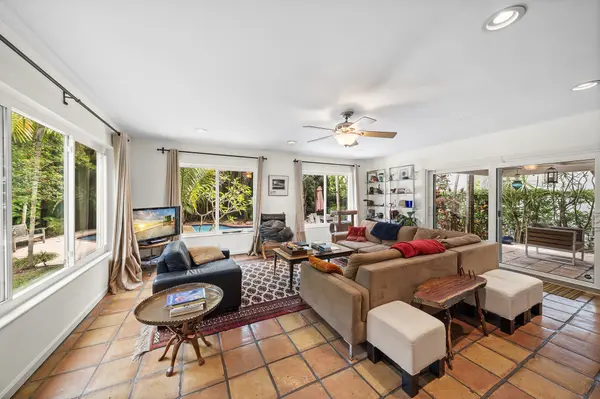 614 San Servando Ave, Coral Gables, FL 33143-6325