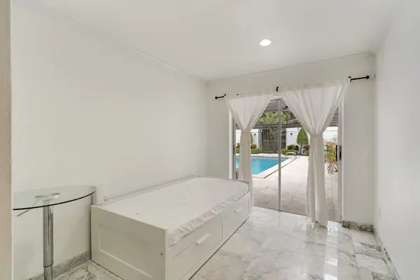 1211 Hardee Rd, Coral Gables, FL 33146-3230