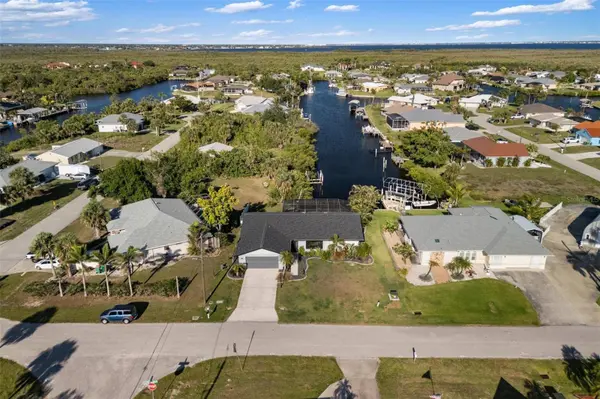 5140 ADMINISTRATION ST, Port Charlotte, FL 33948