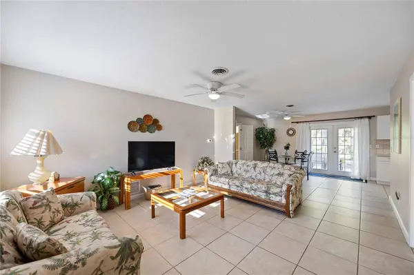 4445 ALLIGATOR DR, Venice, FL 34293