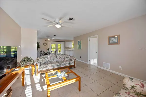 4445 ALLIGATOR DR, Venice, FL 34293