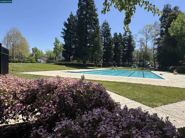 318 Marie Cmn, Livermore, CA 94550